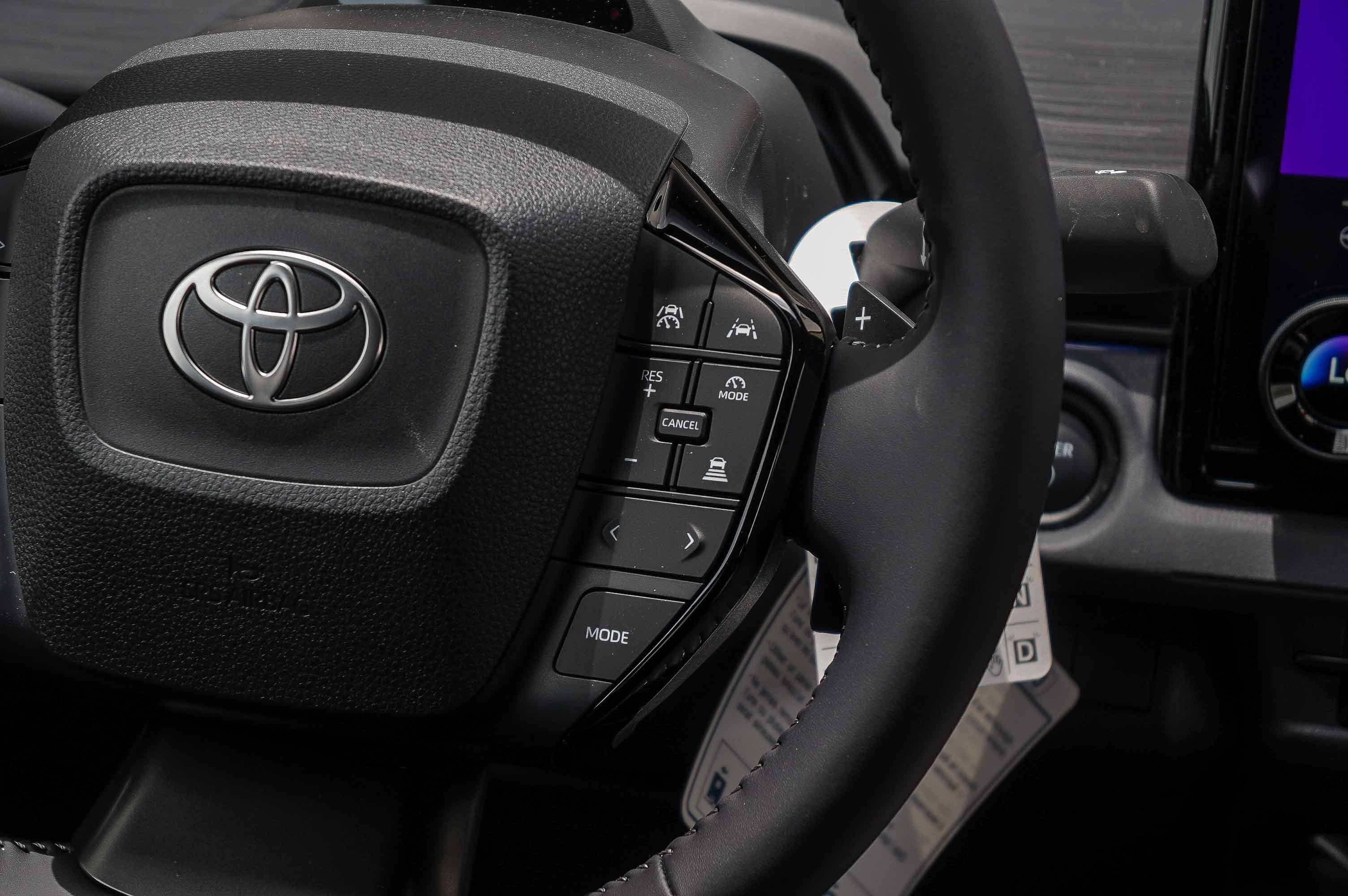 New 2026 Toyota C-HR AWD/4WD image 19