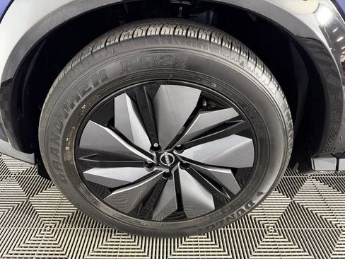 Used 2024 Nissan Ariya FWD image 12