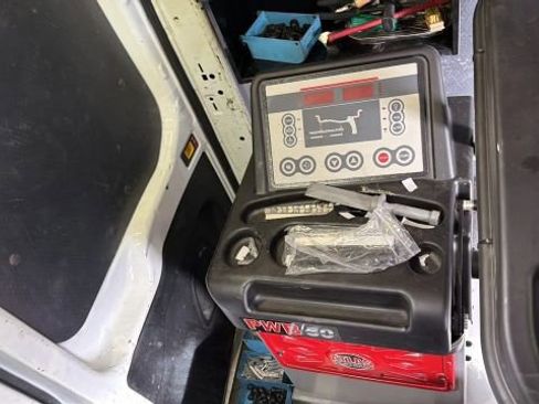 Used 2017 Ford Transit 250 130 Medium Roof image 16