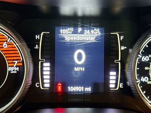 Used 2019 Jeep Cherokee Latitude Plus image 13