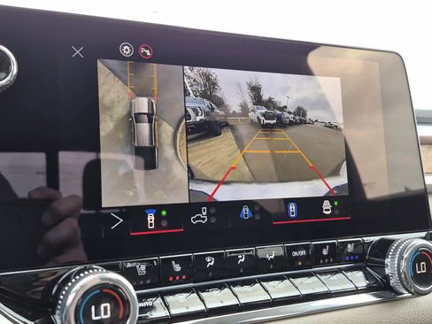 New 2026 GMC Canyon Denali image 19