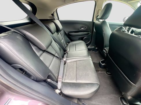Used 2020 Honda HR-V Touring image 28