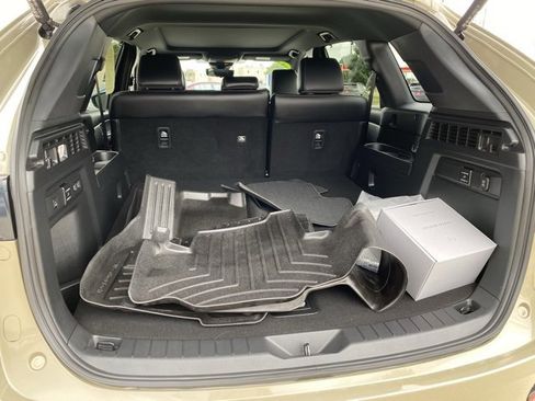 Used 2025 MAZDA CX-70 Plug-In Hybrid w/ Premium Plus image 25