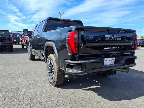 New 2026 GMC Sierra 2500 Denali Ultimate image 5