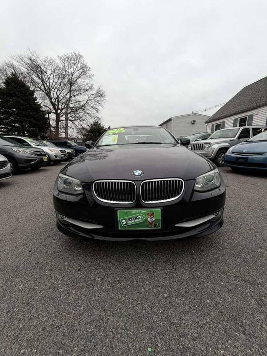 Used 2013 BMW 335i xDrive Coupe AWD/4WD image 5