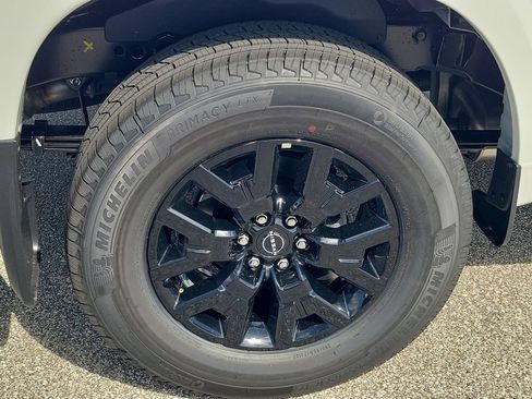 New 2026 Nissan Frontier SV w/ SV Convenience Package RWD image 3