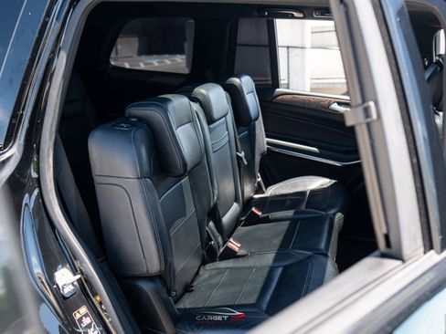 Used 2018 Mercedes-Benz GLS 550 4MATIC w/ Driver Assistance Package image 18