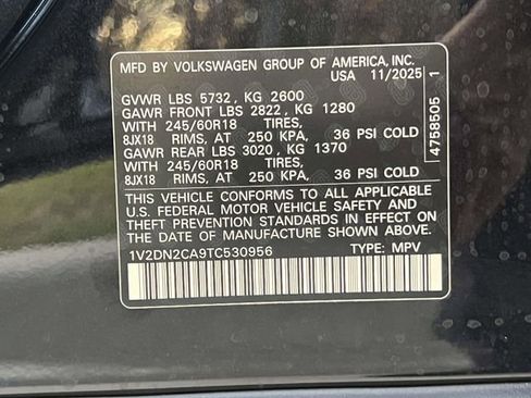 New 2026 Volkswagen Atlas SE FWD image 28