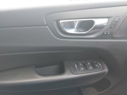 Used 2021 Volvo XC60 T5 Inscription AWD/4WD image 23