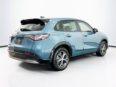 Used 2024 Honda HR-V EX-L image 9