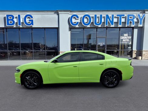 Used 2023 Dodge Charger SXT w/ Blacktop Package AWD/4WD image 8