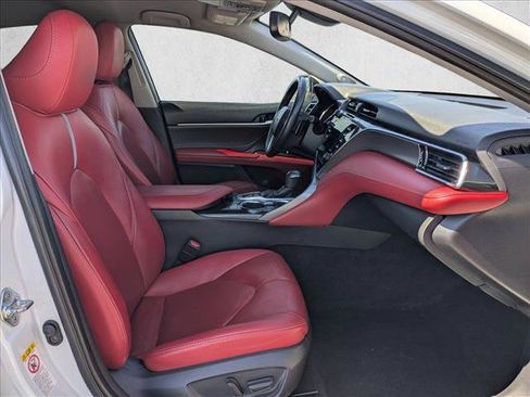 Used 2018 Toyota Camry XSE w/ Audio Package FWD image 19