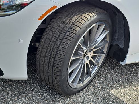 New 2026 Mercedes-Benz S 580 4MATIC Sedan image 33