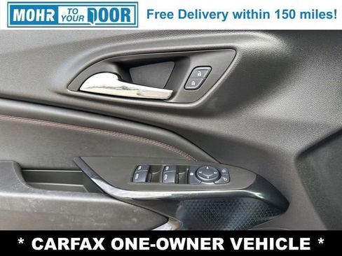 Used 2025 Chevrolet Trax RS w/ Sunroof Package image 23