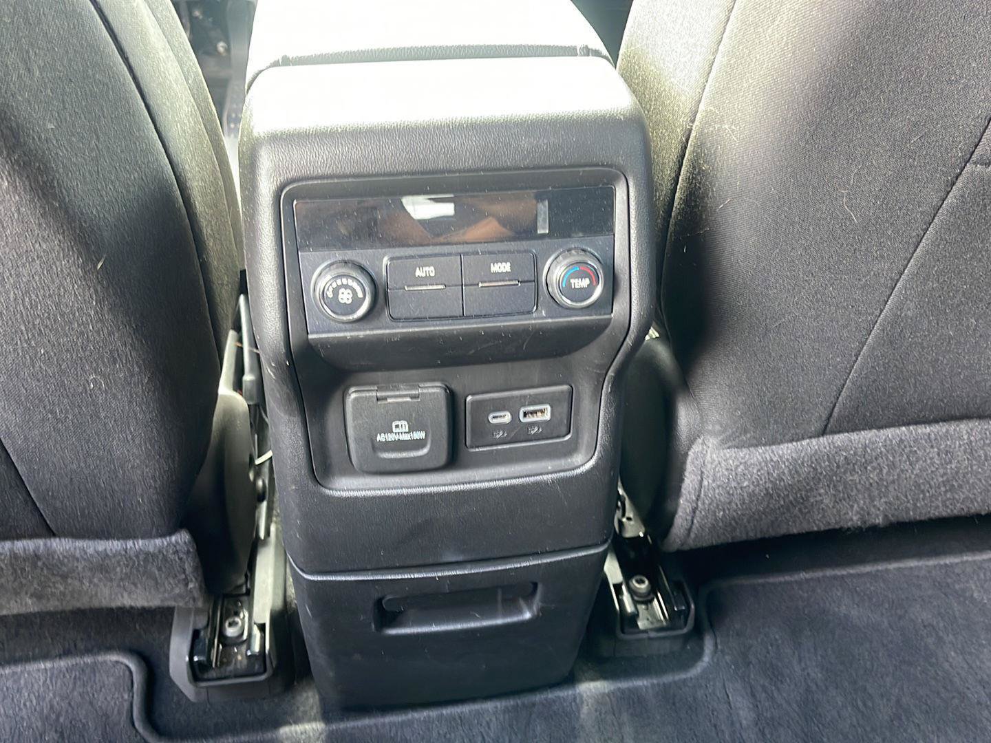 Used 2021 GMC Acadia SLE w/ Driver Convenience Package AWD/4WD image 34