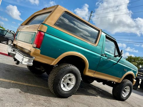 Used 1996 Ford Bronco AWD/4WD image 3
