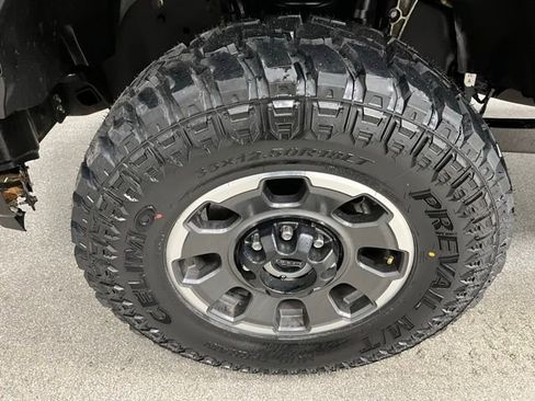 Used 2024 Ford F350 Platinum w/ Tremor Off-Road Package AWD/4WD image 15