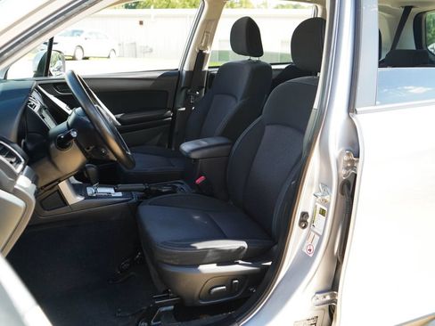 Used 2016 Subaru Forester 2.5i Premium w/ Protection Package #1 AWD/4WD image 7