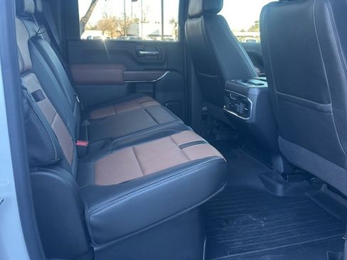 Used 2020 Chevrolet Silverado 2500 High Country w/ Z71 Off-Road Package image 8