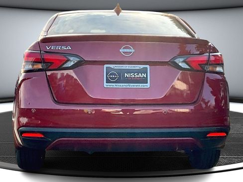 New 2025 Nissan Versa SR w/ Trunk Package image 4