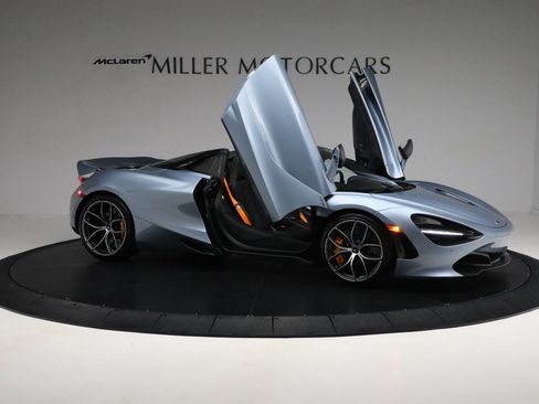 Used 2023 McLaren 720S Performance RWD image 23