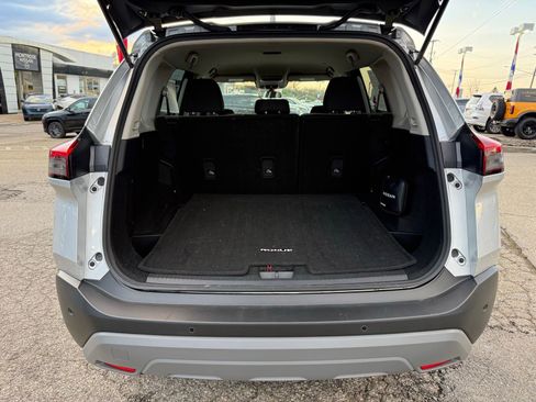 Used 2023 Nissan Rogue SV AWD/4WD image 36