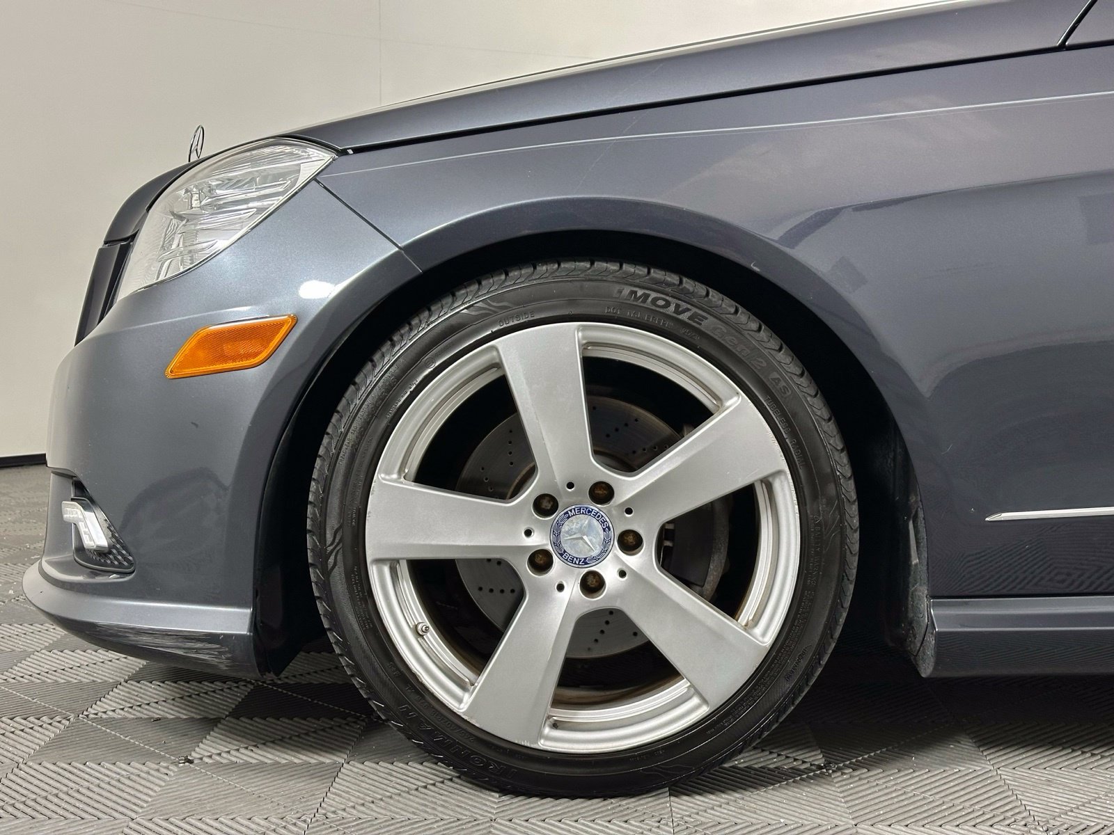Used 2011 Mercedes-Benz E 350 4MATIC Sedan image 7