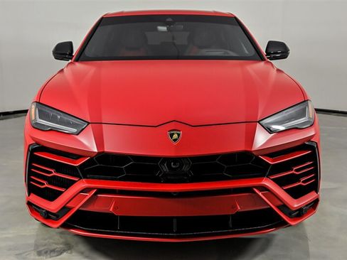 Used 2021 Lamborghini Urus AWD/4WD image 5
