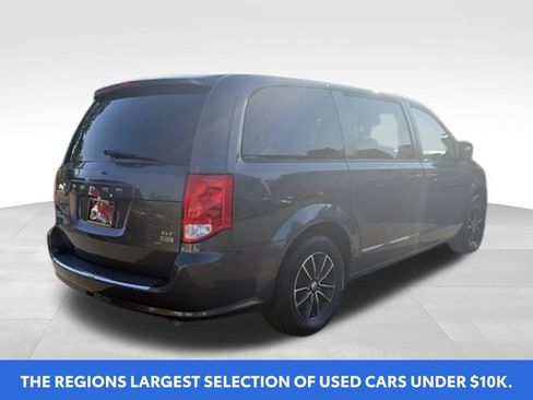 Used 2018 Dodge Grand Caravan GT FWD image 4