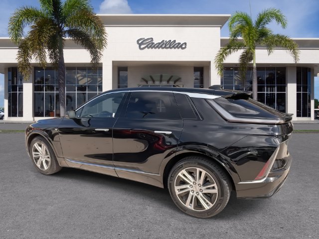Used 2024 Cadillac Lyriq Tech w/ Driver Assist Package AWD/4WD image 10