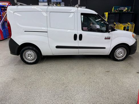 Used 2017 RAM ProMaster City Tradesman w/ Rear Back-up Camera Group FWD image 6