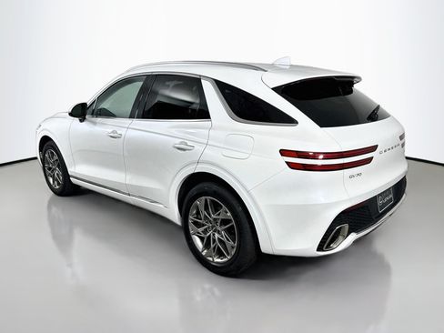 Used 2025 Genesis GV70 2.5T AWD/4WD image 5