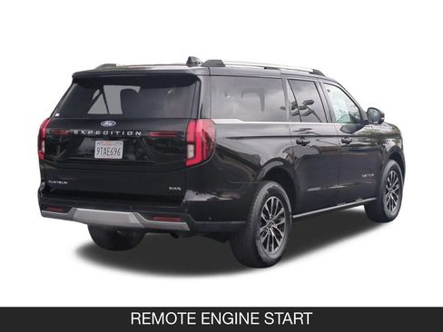 Used 2025 Ford Expedition Max Platinum AWD/4WD image 9