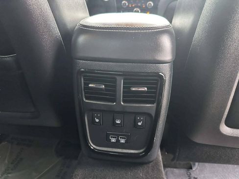 Used 2015 Chrysler 300 S w/ 300S Premium Group RWD image 17