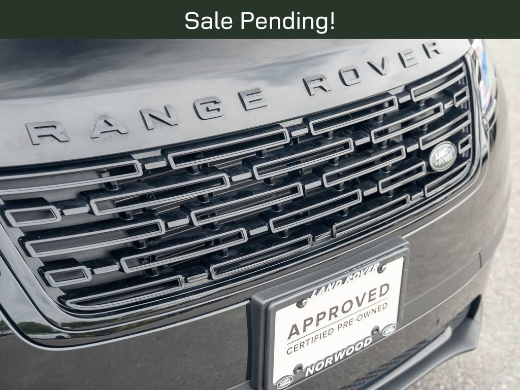 Used 2024 Land Rover Range Rover Velar S AWD/4WD image 16