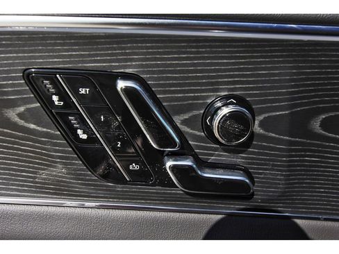 New 2026 Cadillac Lyriq Luxury image 22