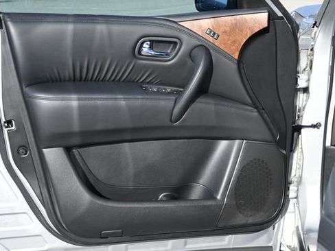 Used 2023 Nissan Armada SL w/ Cargo Package image 10