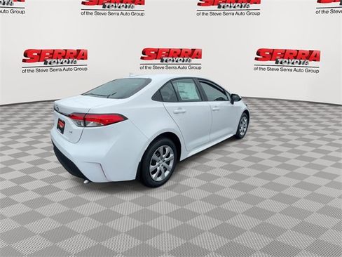 New 2025 Toyota Corolla LE image 9