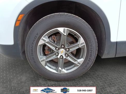 Used 2024 Chevrolet Blazer LT w/ Convenience Package AWD/4WD image 9