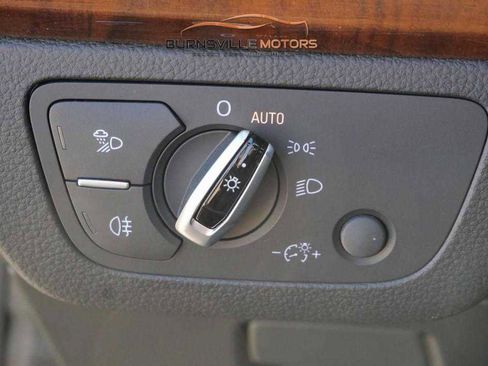 Used 2018 Audi Q5 2.0T Premium Plus w/ Premium Plus Package image 17