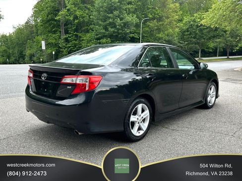 Used 2014 Toyota Camry SE FWD image 3