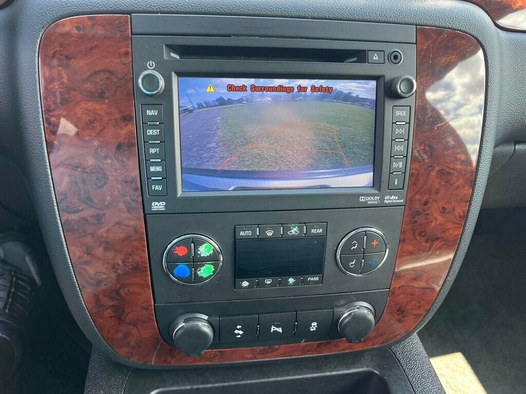 Used 2013 Chevrolet Tahoe LT w/ Luxury Package AWD/4WD image 59