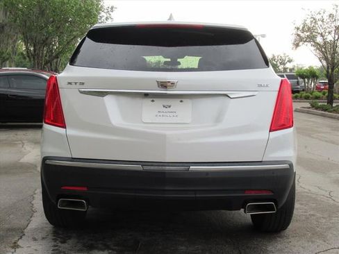 Used 2018 Cadillac XT5 FWD image 5