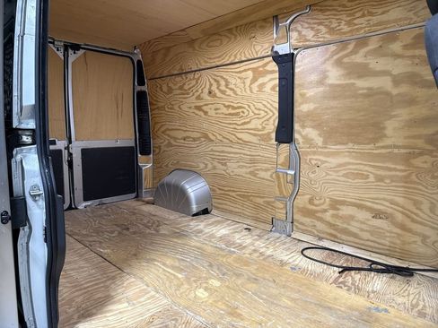 Used 2020 RAM ProMaster 2500 FWD image 21