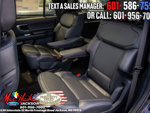 New 2026 Ford Expedition Platinum image 39