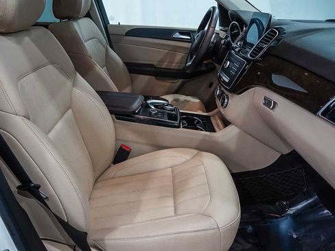 Used 2018 Mercedes-Benz GLE 350 image 19