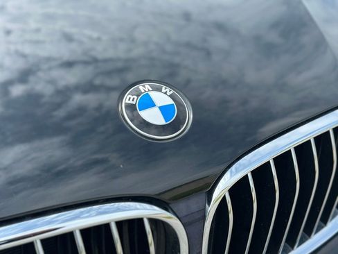 Used 2018 BMW 750i xDrive AWD/4WD image 11