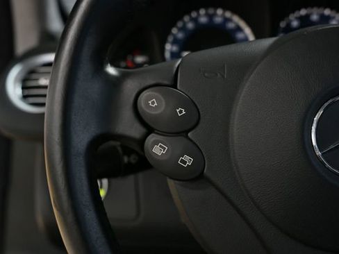 Used 2006 Mercedes-Benz SLR image 49