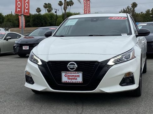 Used 2022 Nissan Altima 2.5 SR w/ Midnight Edition Package AWD/4WD image 45