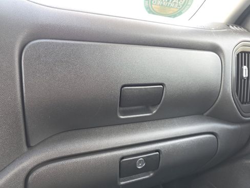 Used 2020 Chevrolet Silverado 1500 Custom image 35